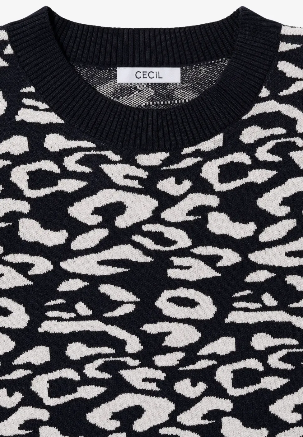 Leo Jacquard Pullover