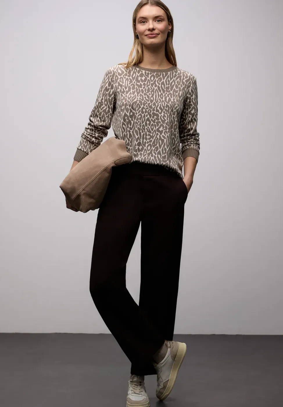Leo Jacquard Shirt