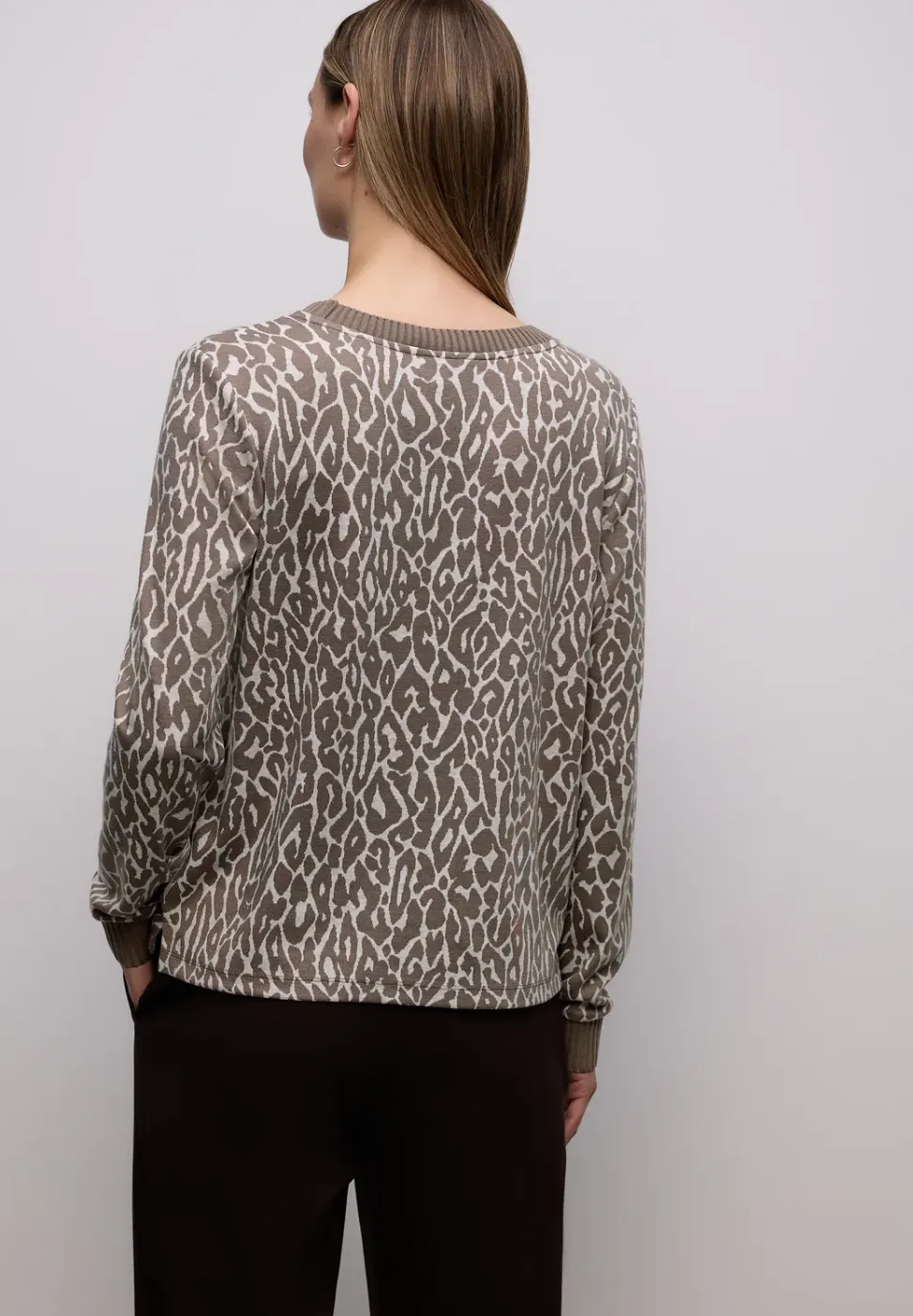 Leo Jacquard Shirt