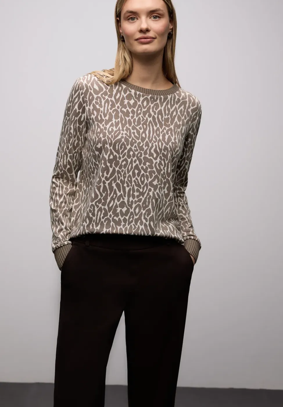 Leo Jacquard Shirt