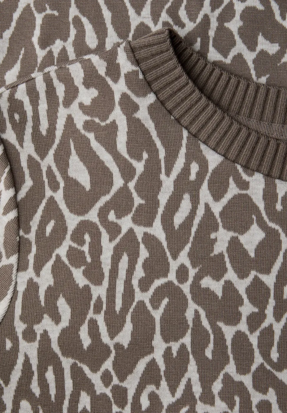 Leo Jacquard Shirt