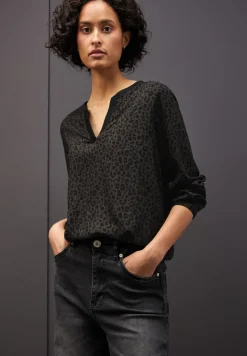 Leo Split Neck Bluse