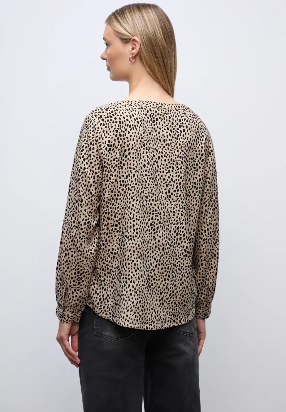 Leo Split Neck Bluse