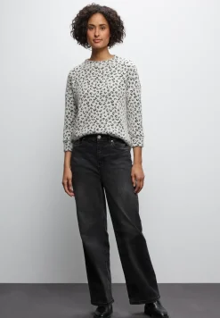 Leo Turtleneck Shirt