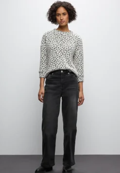 Leo Turtleneck Shirt