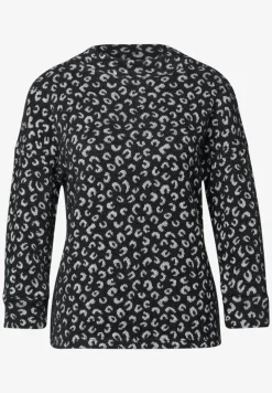 Leo Turtleneck Shirt