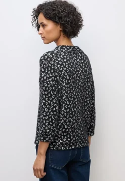 Leo Turtleneck Shirt