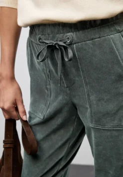 Loose Fit Cordhose