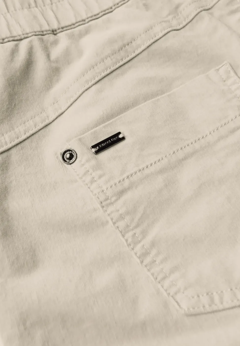 Loose Fit Cordhose