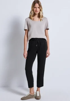 Loose Fit Hose