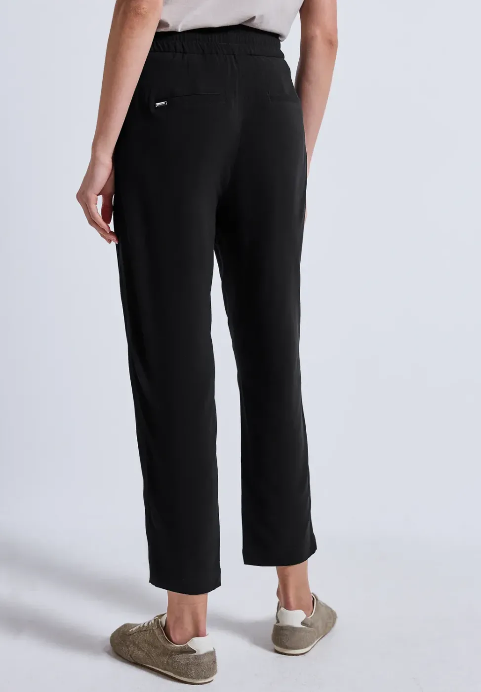Loose Fit Hose