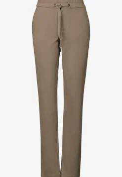 Loose Fit Hose