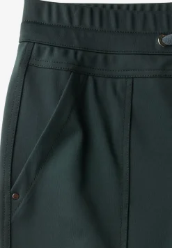 Loose Fit Hose