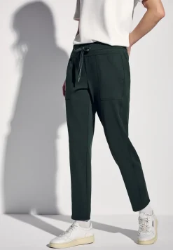 Loose Fit Hose