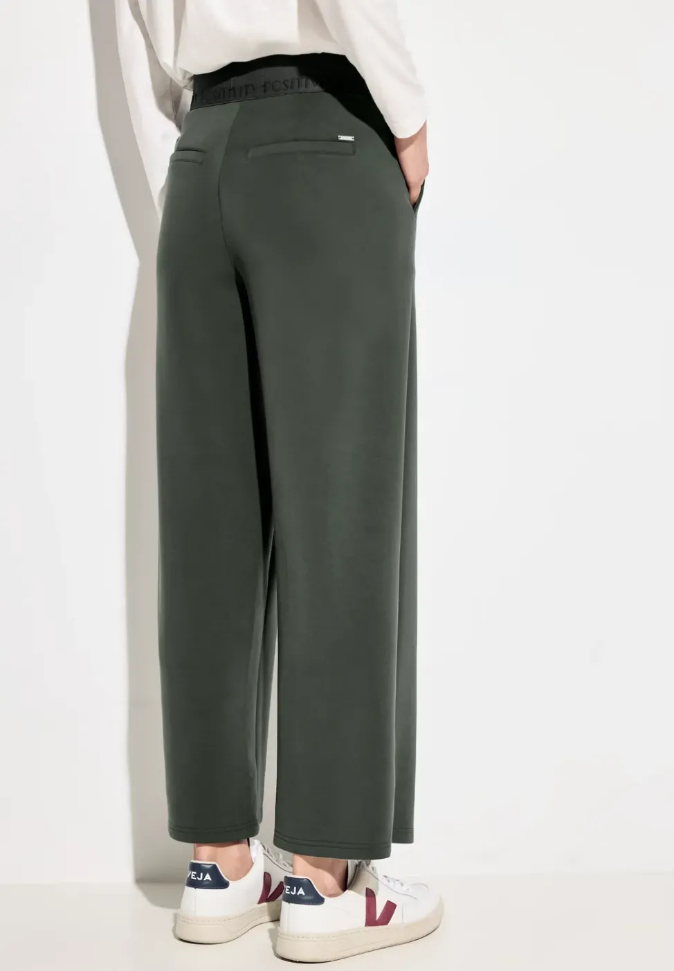 Loose Fit Hose