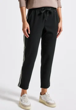 Loose Fit Hose mit Tape