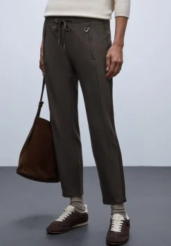 Loose Fit Hose mit Tape