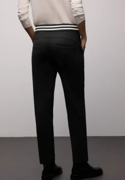 Loose Fit Hose