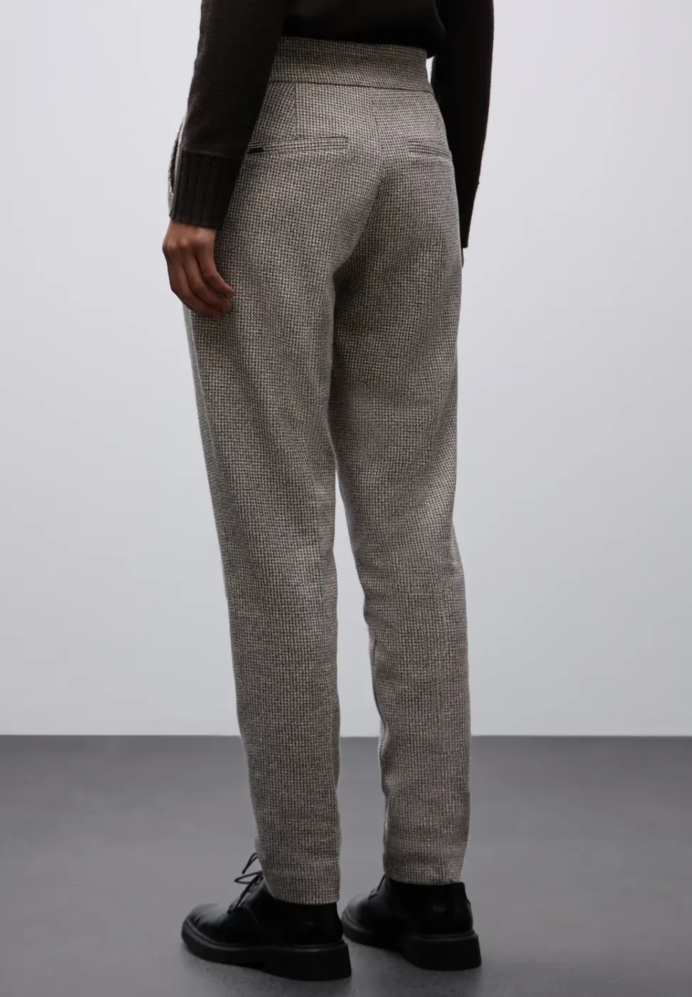 Loose Fit Hose