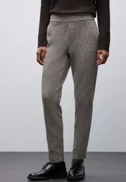 Loose Fit Hose