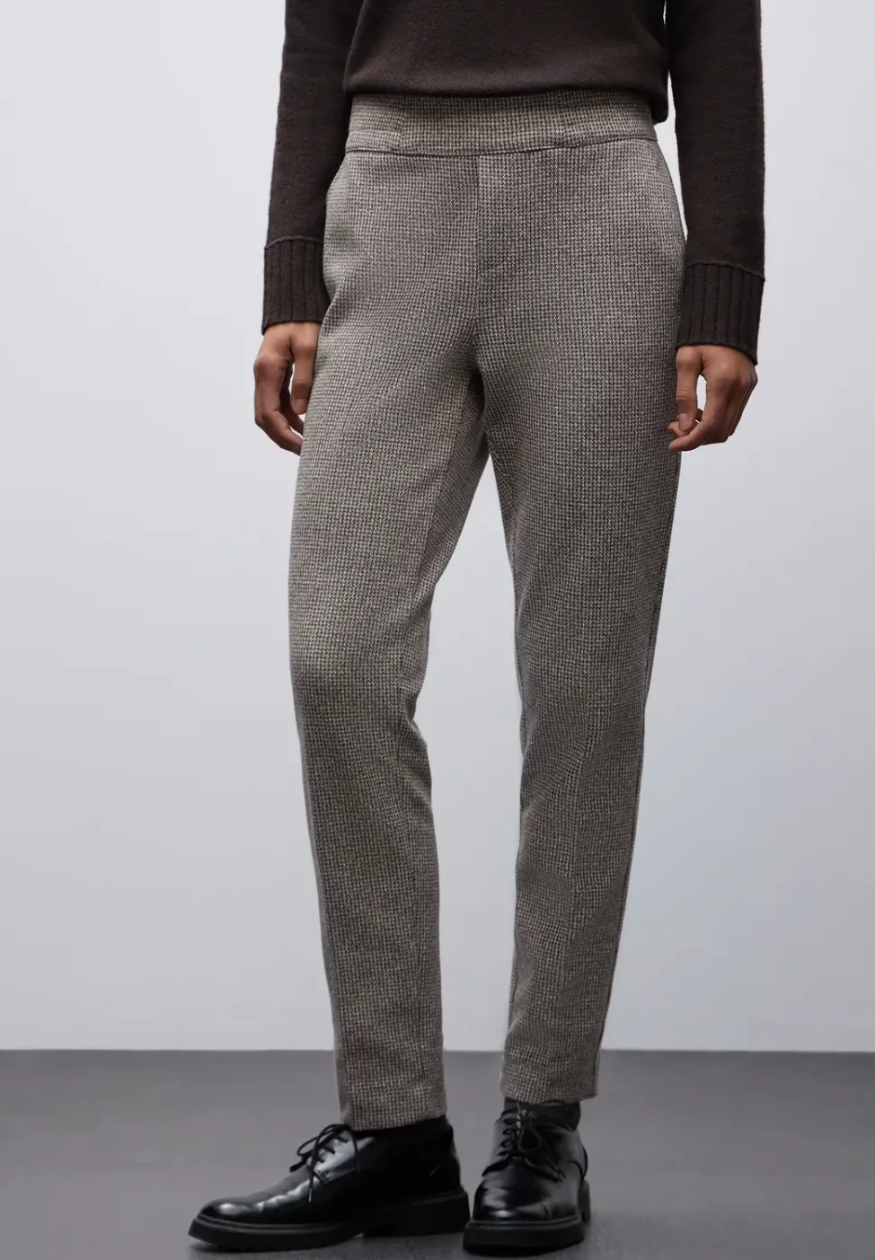 Loose Fit Hose