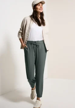 Loose Fit Hose