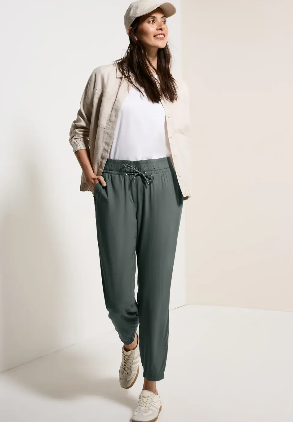 Loose Fit Hose