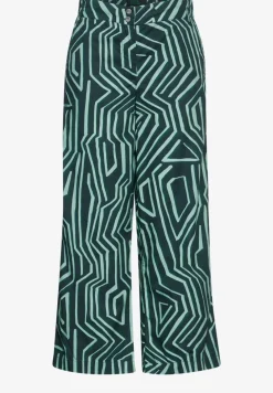 Loose Fit Hose