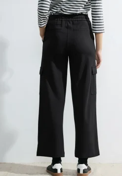 Loose Fit Hose