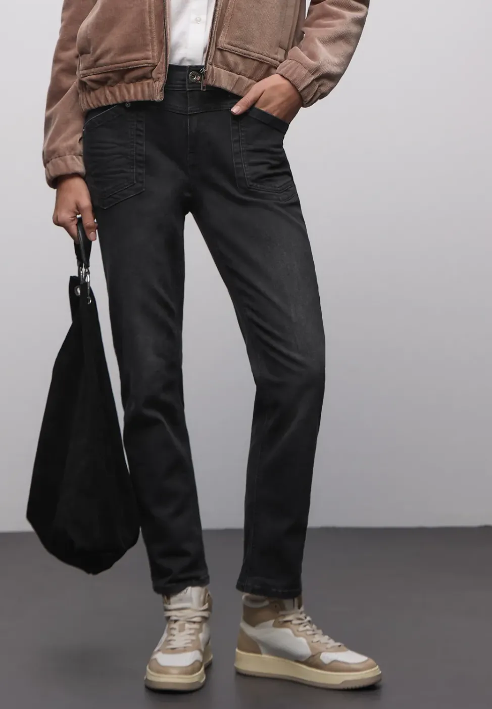 Loose Fit Jeans