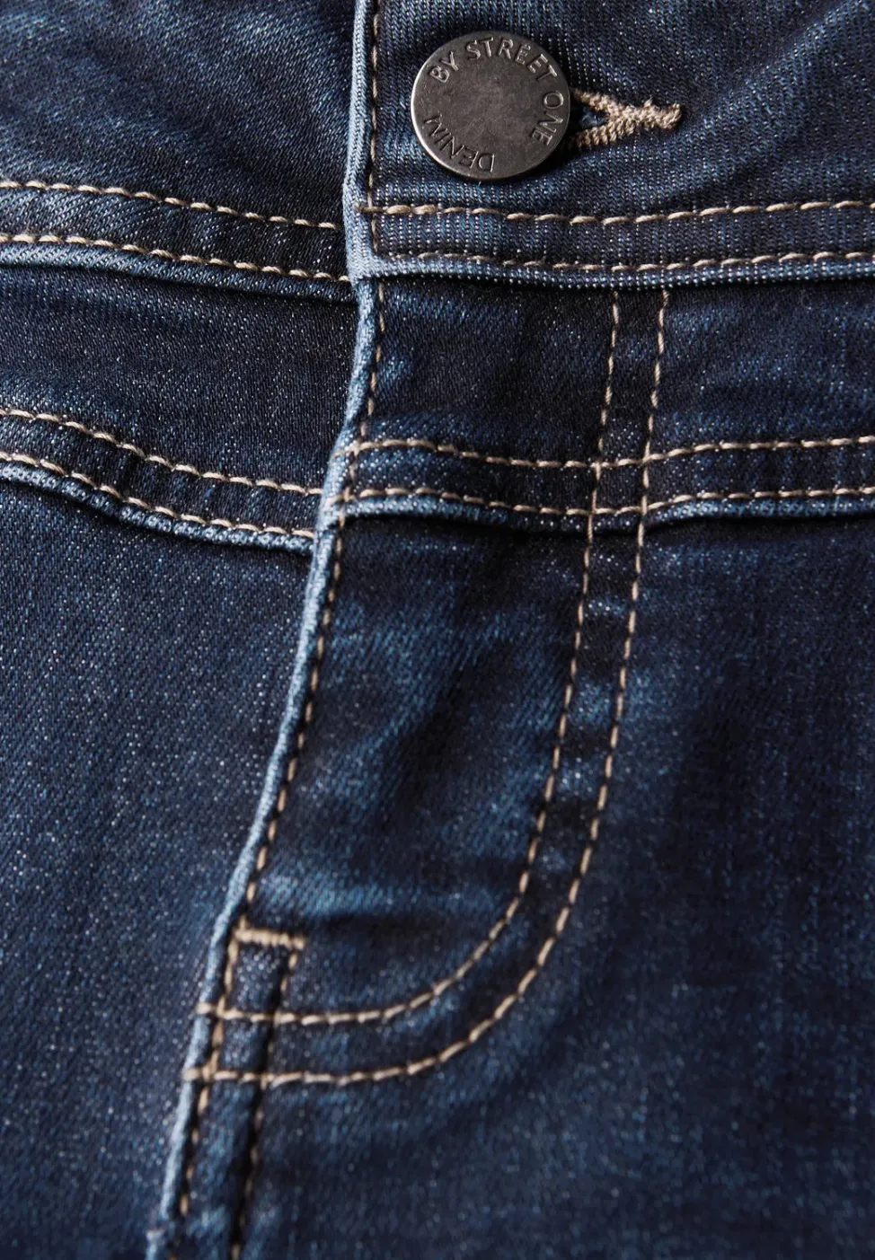 Low Waist Jeans