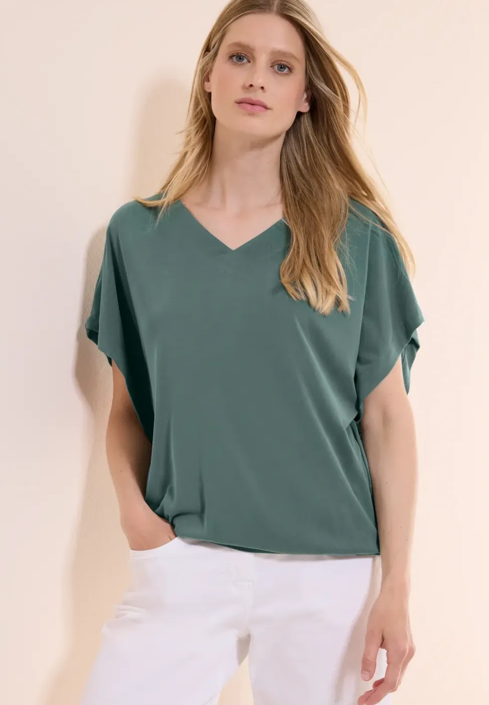 Lässiges V-Neck Shirt