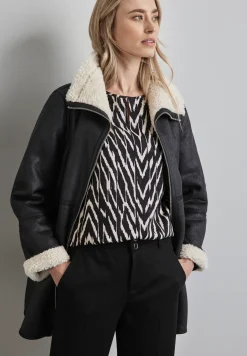 Materialmix-Shirt