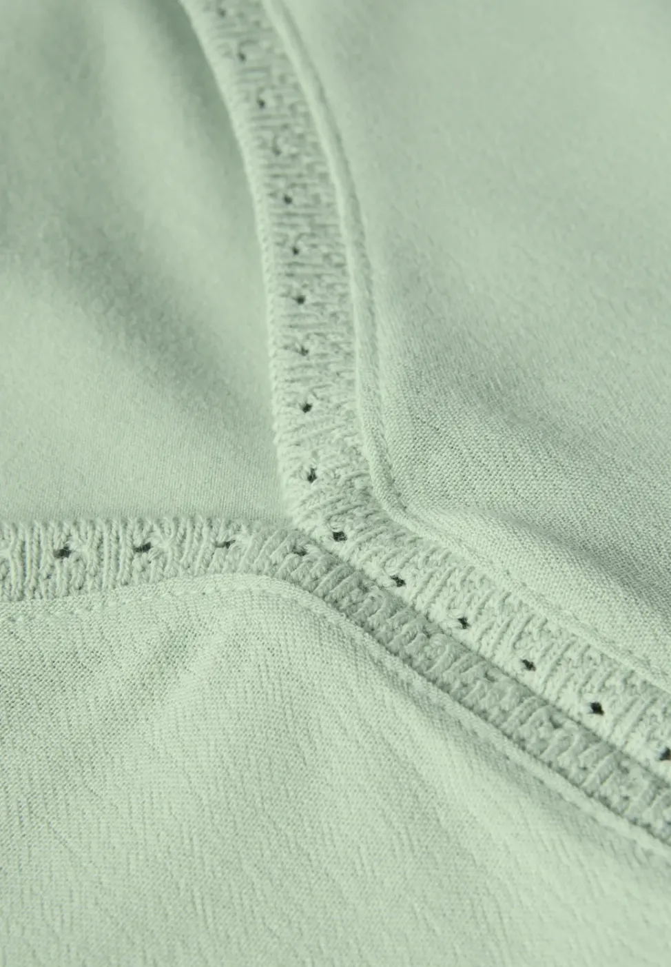 Materialmix Top mit Tape