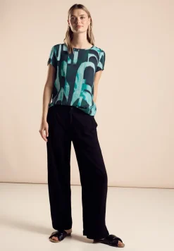 Materialmix-T-Shirt