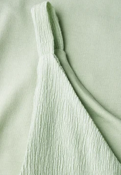 Materialmix V-Neck Top