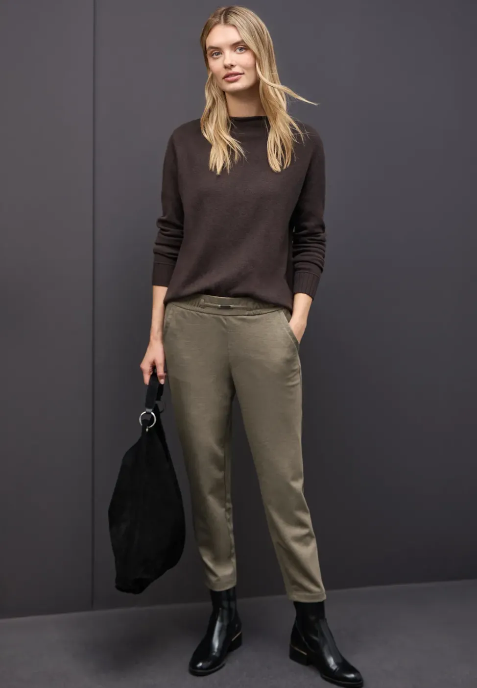 Melange Hose mit Detail