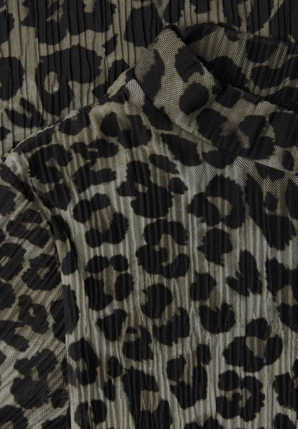 Mesh-Plissée Kleid