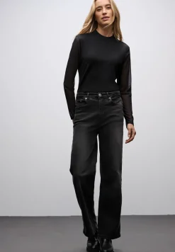 Mesh Turtleneck Shirt