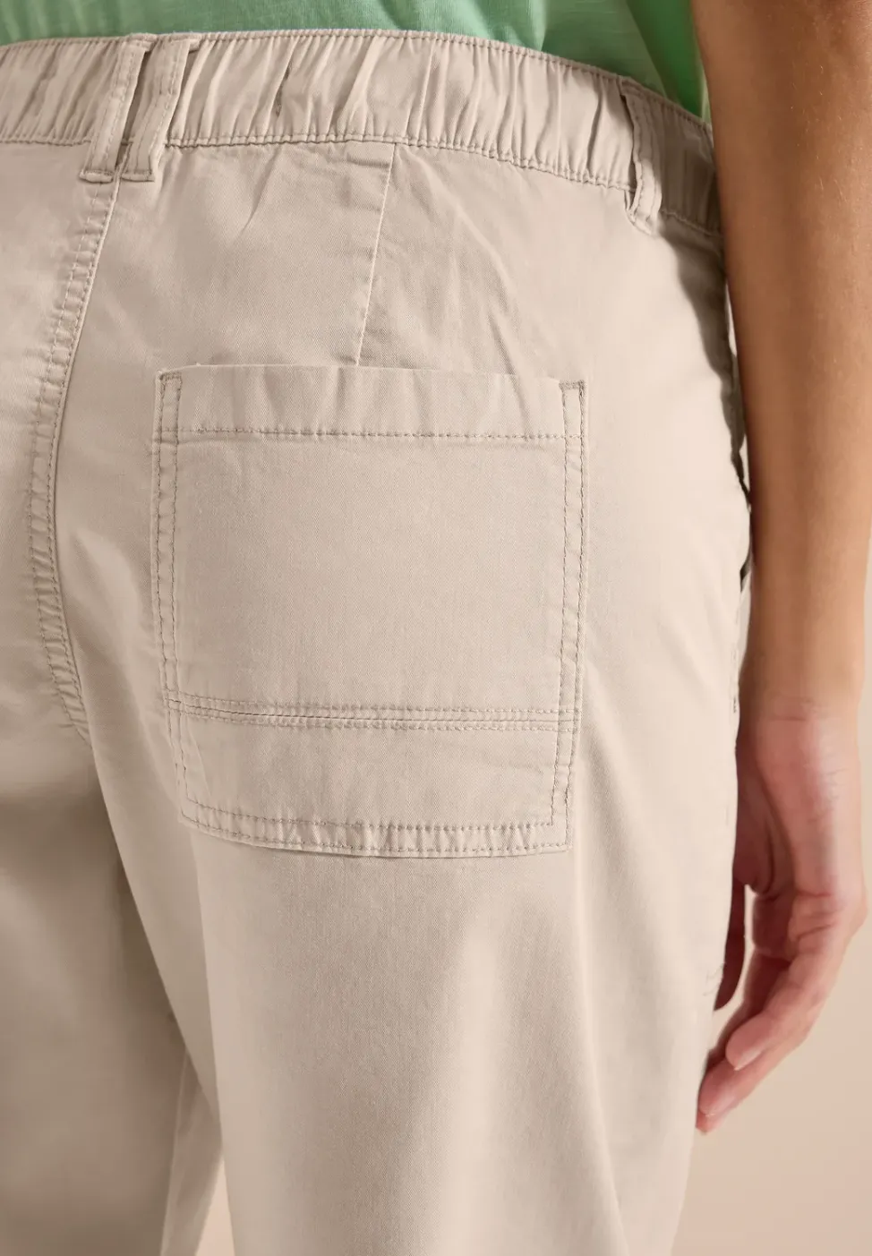 Mid Waist Barrel Leg Hose im Casual Fit