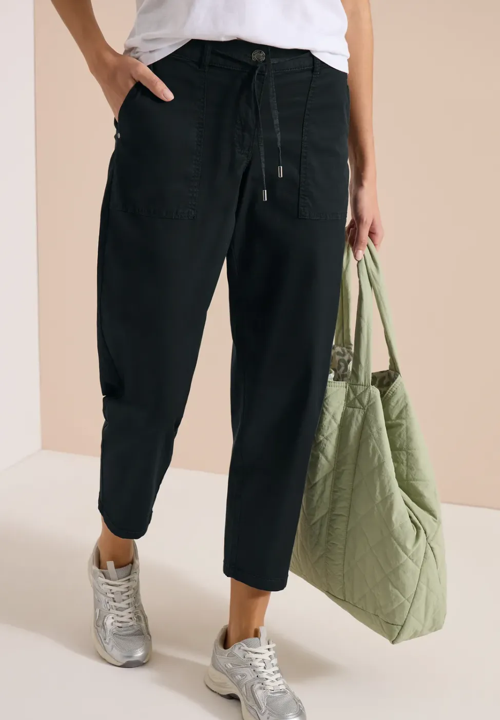 Mid Waist Barrel Leg Hose im Casual Fit