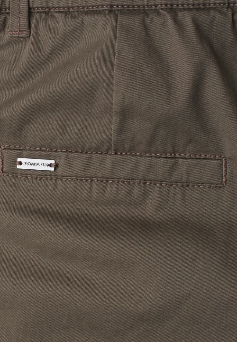 Mid Waist Chino Shorts im Casual Fit