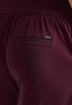 Mid Waist Slim Leg Hose im Casual Fit