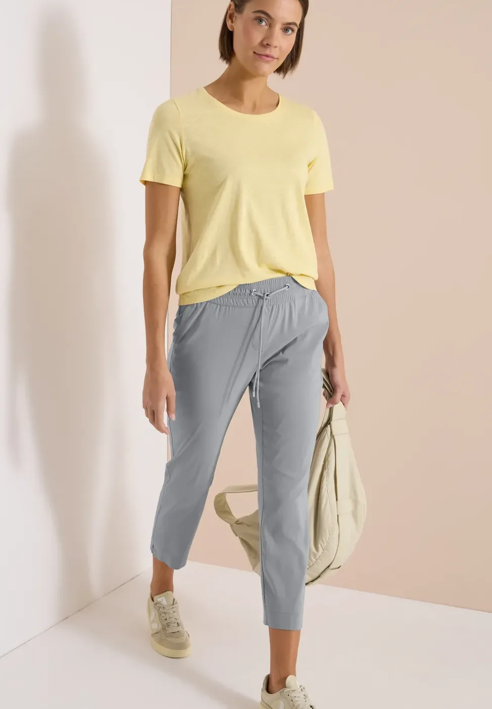 Mid Waist Slim Leg Hose im Casual Fit
