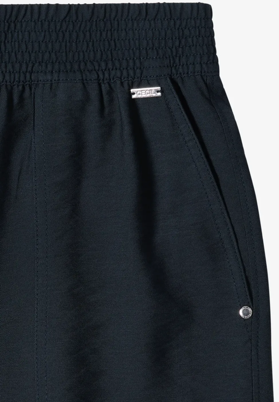 Mid Waist Slim Leg Hose im Loose Fit