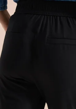 Mid Waist Slim Leg Hose im Casual Fit