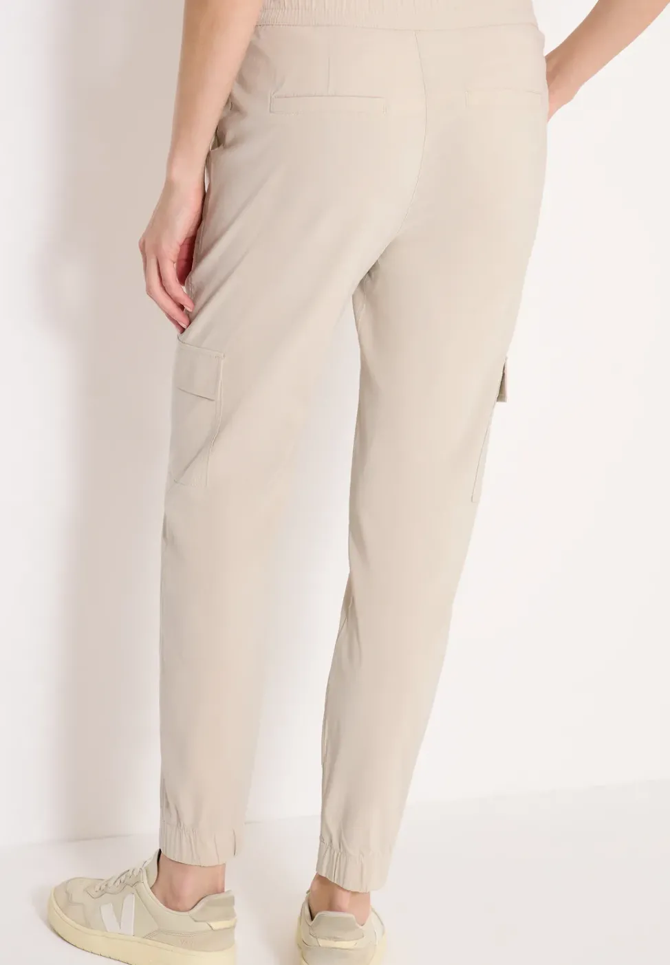 Mid Waist Slim Leg Hose im Cargo-Look