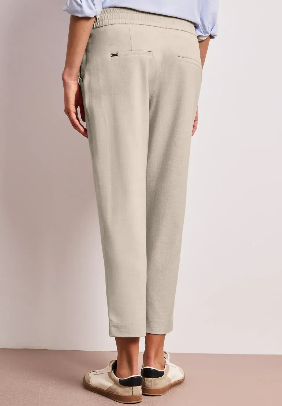 Mid Waist Slim Leg Hose mit Schnalle