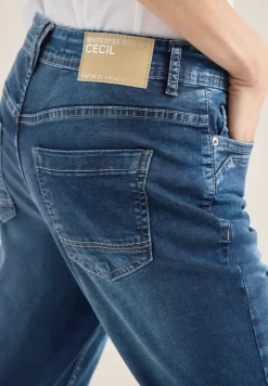 Mid Waist Slim Leg Jeans im Casual Fit