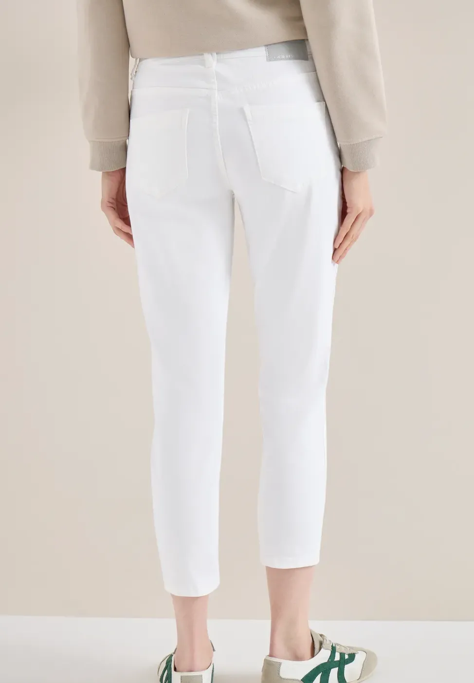 Mid Waist Slim Leg Jeans im Casual Fit